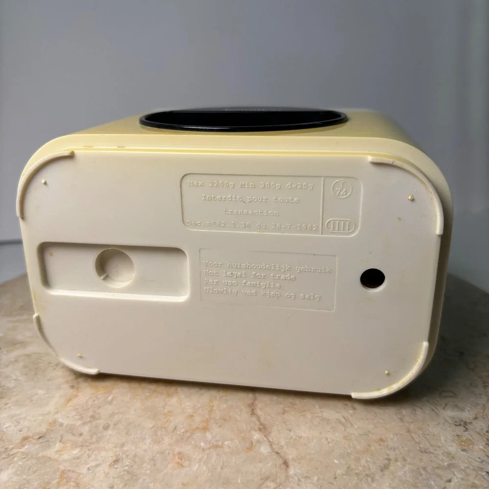 Terraillon Kitchen Scale Yellow Vintage French MCM Analog 2000g 4.5lb Plastic